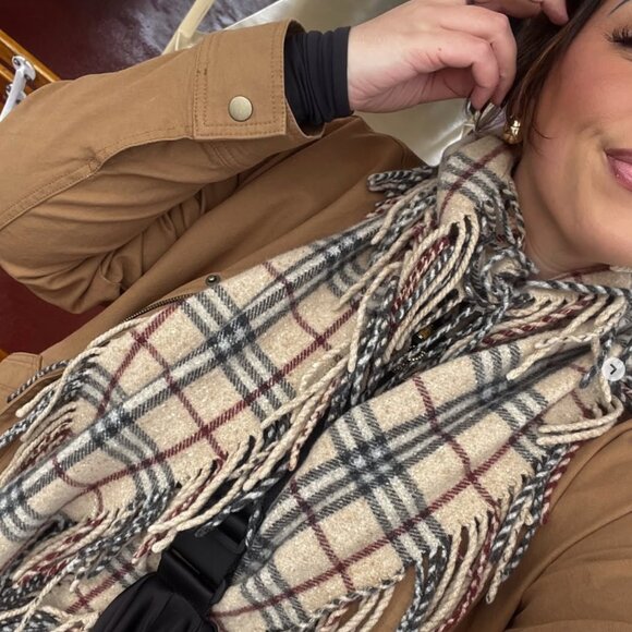 Old Navy Canvas Barn Jacket - Picture 4 of 4